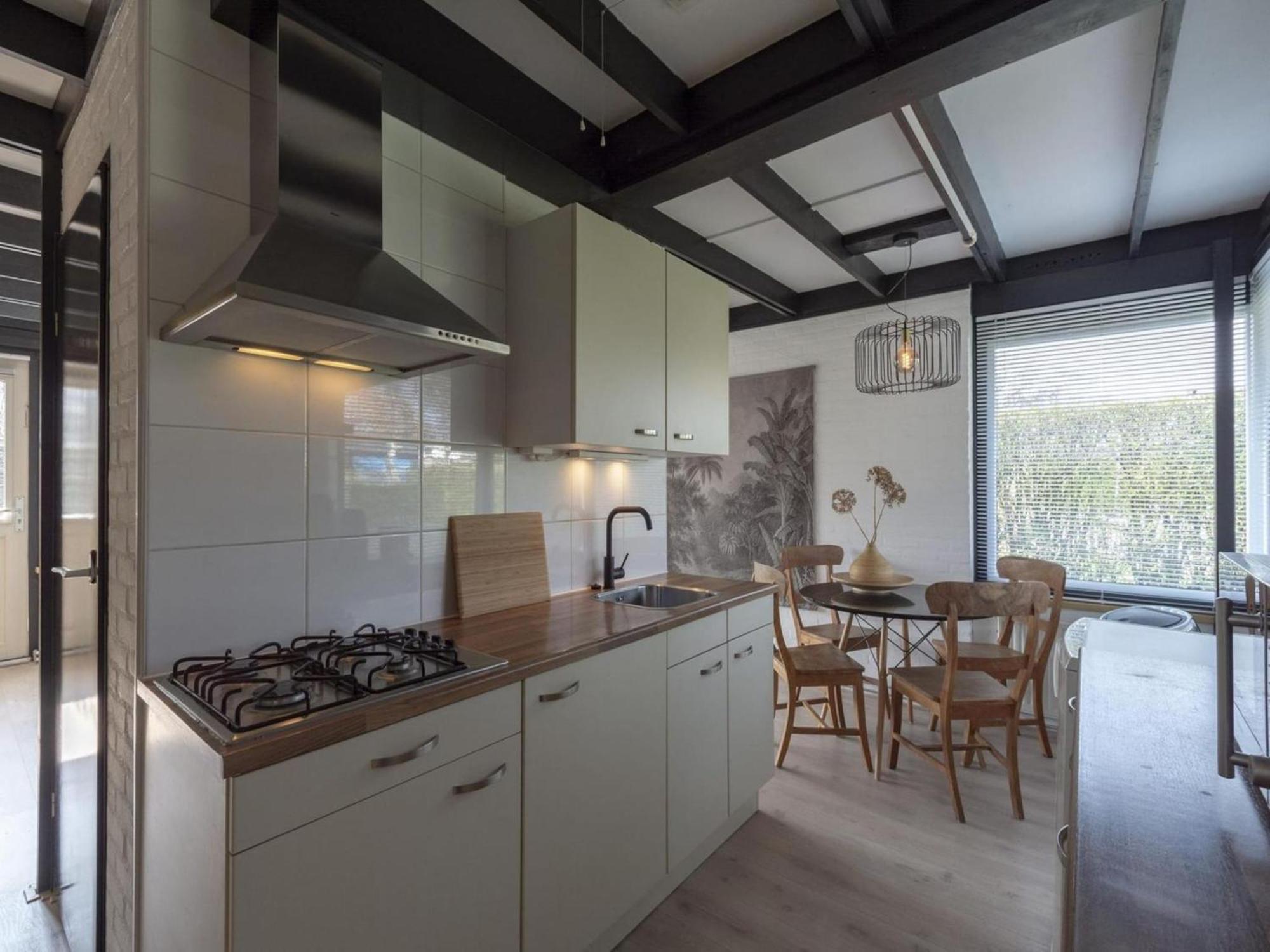 Sint Maartensvlotbrug Attractive Bungalow With Modern Furnishings מראה חיצוני תמונה